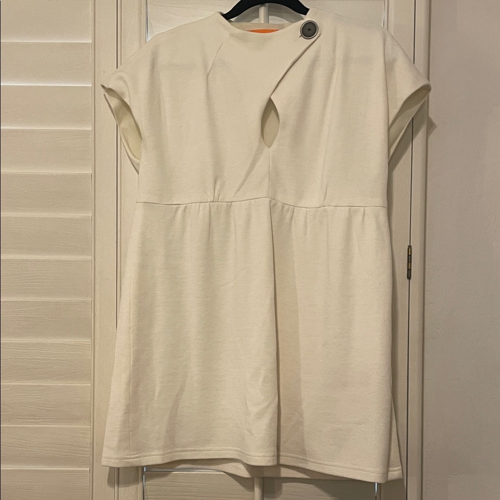 Cynthia Steffe Cream Tunic with Button Detail